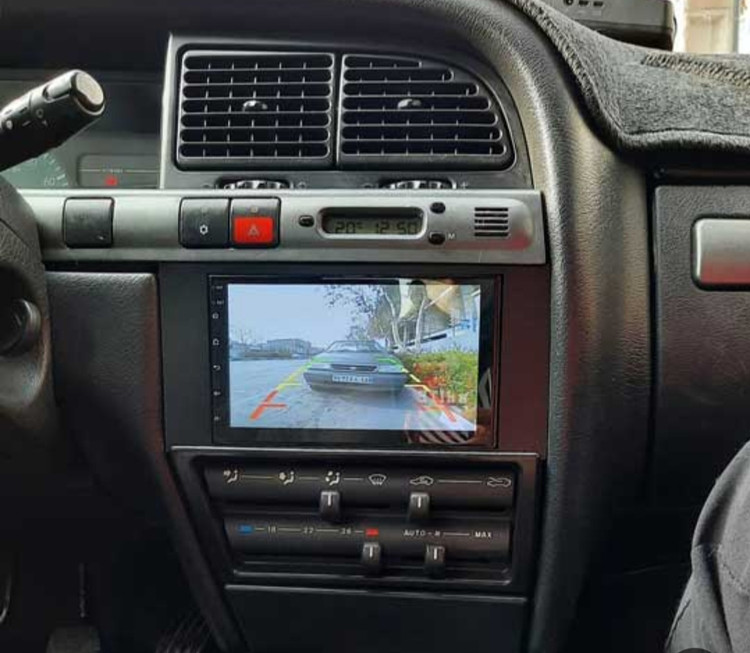 Xantia 7 inch Android monitor, model T1, brand Screen Tech