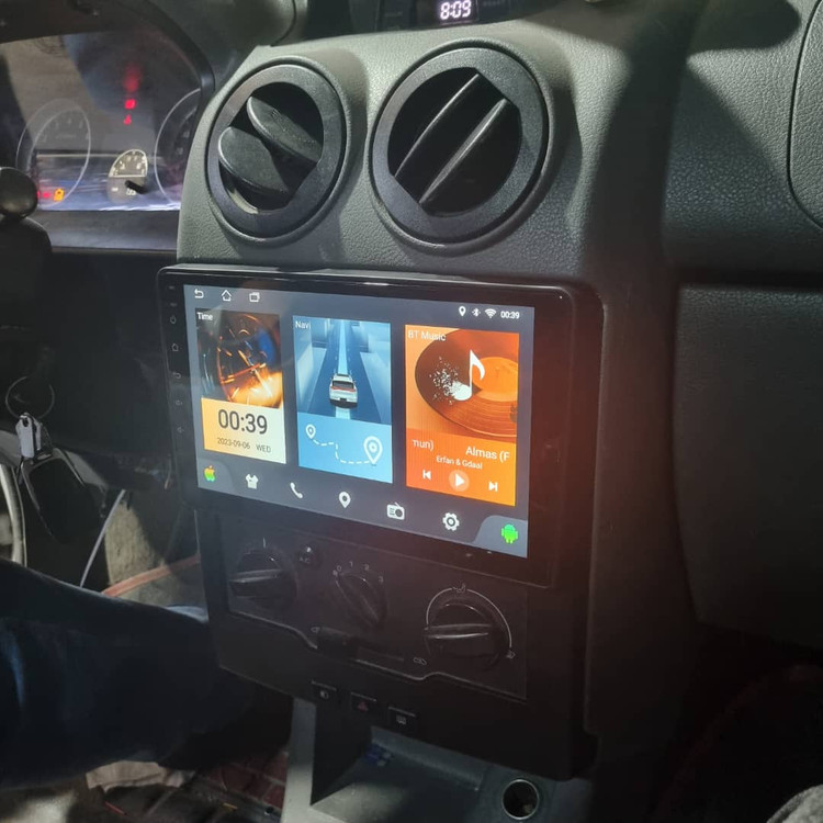 11-inch Android monitor Pride 111 Model T1 Brand Screen Tech2