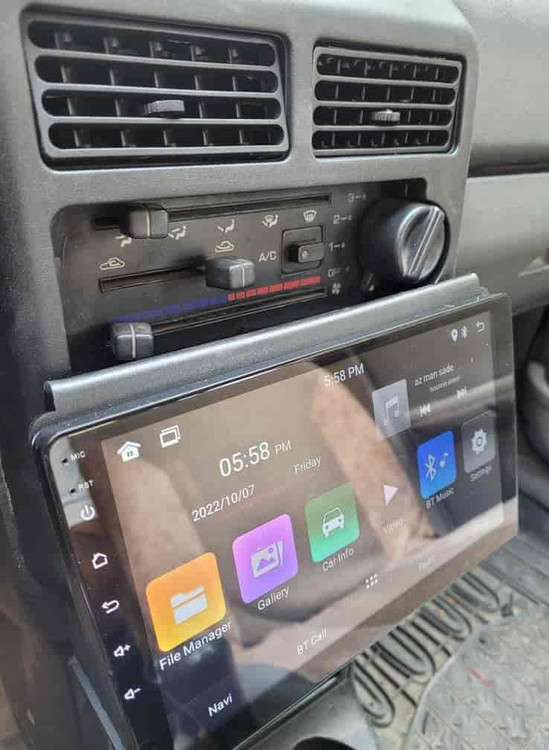 11 inch Android monitor, Saba Pride, old dashboard, lower model T1, Screen Tech brand